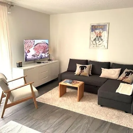 Appart, Avec Parking A Quelques Minutes Du Depart Des Telecabines קראנס-מונטנה