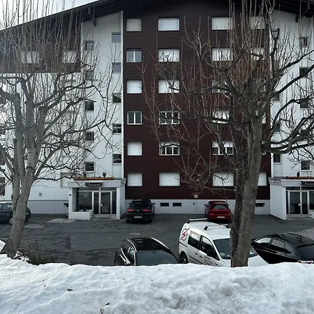 Appart, Avec Parking A Quelques Minutes Du Depart Des Telecabines * קראנס-מונטנה