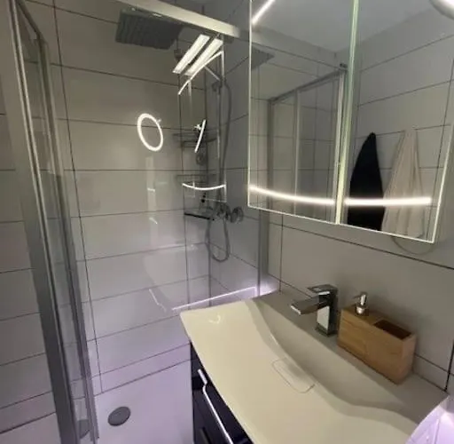 Apartman Appart, Avec Parking A Quelques Minutes Du Depart Des Telecabines